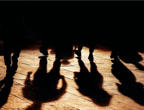 Η βία και η παραβατικότητα των ανηλίκων ξεκινά από το σπίτι