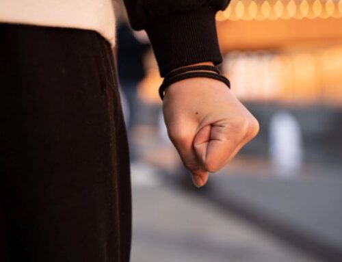 Γιατί συνηθίσαμε στη βία;;;